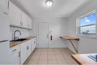 1909 W Green Street, Tampa, FL 33607 - Photo 26