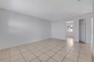 1909 W Green St, Tampa, FL 33607 - Photo 24