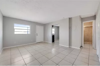 1909 W Green Street, Tampa, FL 33607 - Photo 6
