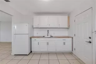 1909 W Green St, Tampa, FL 33607 - Photo 28
