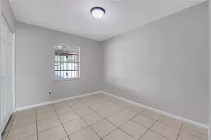 1909 W Green St, Tampa, FL 33607 - Photo 16