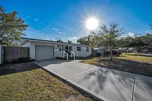 1231 Little John Ln, Dunedin, FL 34698 - Photo 1
