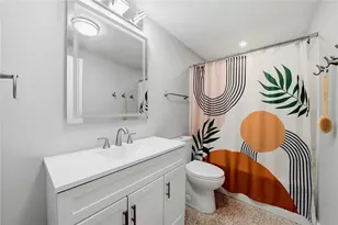 197 Overbrook Dr E, Largo, FL 33770 - Photo 26