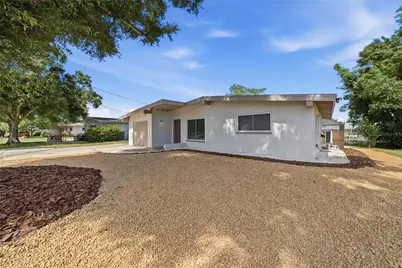 197 Overbrook Drive E, Largo, FL 33770 - Photo 4