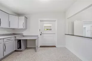 197 Overbrook Dr E, Largo, FL 33770 - Photo 16