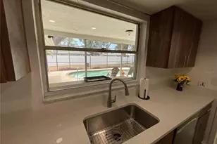 2224 42nd St W, Bradenton, FL 34205 - Photo 18