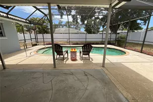 2224 42nd St W, Bradenton, FL 34205 - Photo 2