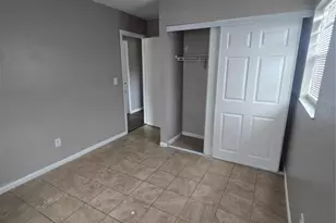 12470 Prescott St, Spring Hill, FL 34609 - Photo 8