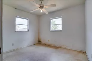 5619 19th Ave N, Saint Petersburg, FL 33710 - Photo 12
