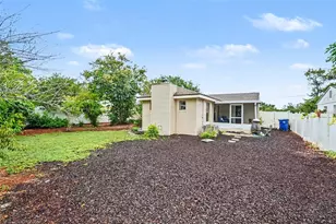 10308 N Oakleaf Ave, Tampa, FL 33612 - Photo 16