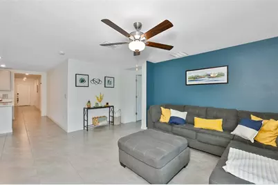 1902 Tahitian Sunrise Drive, Plant City, FL 33565 - Photo 10