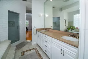 1605 Gulf Rd, Tarpon Springs, FL 34689 - Photo 38