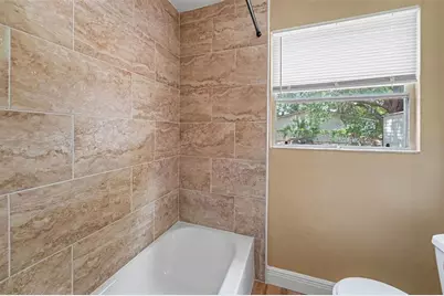 7924 Bahia Avenue, Tampa, FL 33619 - Photo 22