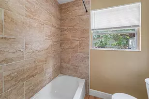 7924 Bahia Ave, Tampa, FL 33619 - Photo 22