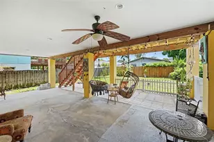 1842 Michigan Ave NE, Saint Petersburg, FL 33703 - Photo 28