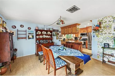 1842 Michigan Avenue NE, Saint Petersburg, FL 33703 - Photo 10