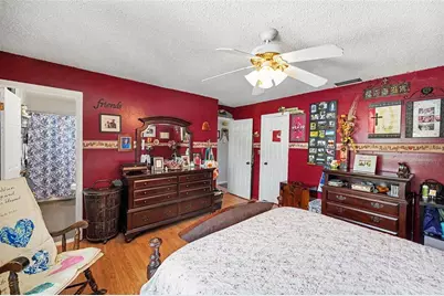 1842 Michigan Avenue NE, Saint Petersburg, FL 33703 - Photo 18