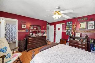 1842 Michigan Ave NE, Saint Petersburg, FL 33703 - Photo 18