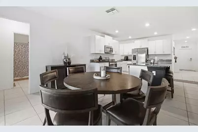 6469 Bar S Bar Trail, Zephyrhills, FL 33541 - Photo 32