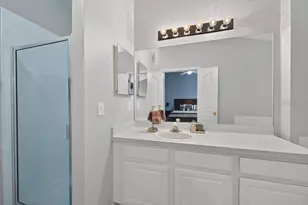 2919 Bayshore Pointe Dr, Tampa, FL 33611 - Photo 36