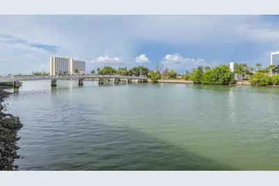 7425 Bay Island Drive S #107, Saint Petersburg, FL 33707 - Photo 36