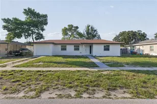 1255 Lodge Cir, Spring Hill, FL 34606 - Photo 2