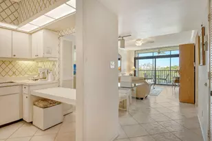 1945 Gulf of Mexico Dr, Longboat Key, FL 34228 - Photo 4