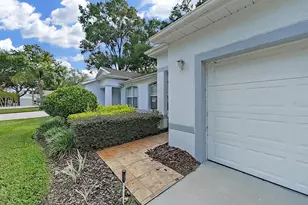 8609 Alexandra Arbor Ln, Temple Terrace, FL 33637 - Photo 6