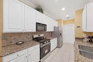 8609 Alexandra Arbor Ln, Temple Terrace, FL 33637 - Photo 24