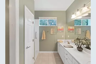 8609 Alexandra Arbor Lane, Temple Terrace, FL 33637 - Photo 34