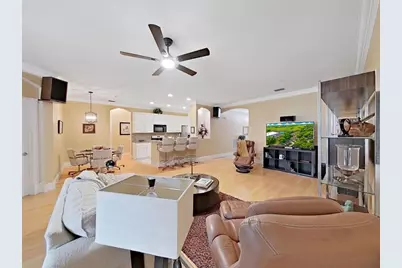 8609 Alexandra Arbor Lane, Temple Terrace, FL 33637 - Photo 18