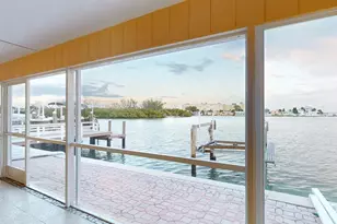 636 Boca Ciega Point Blvd S, Saint Petersburg, FL 33708 - Photo 78