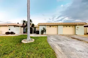 636 Boca Ciega Point Blvd S, Saint Petersburg, FL 33708 - Photo 8