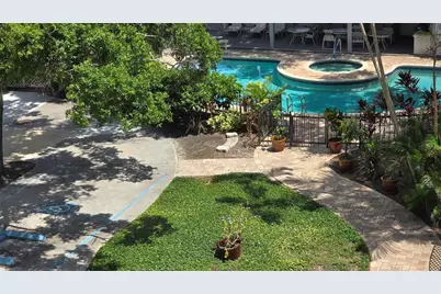 3211 W Swann Avenue #1110, Tampa, FL 33609 - Photo 12
