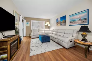 3097 Mission Grove Dr, Palm Harbor, FL 34684 - Photo 14