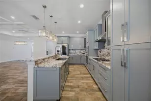 1707 E Emma St, Tampa, FL 33610 - Photo 12