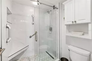 8021 Sailboat Key Blvd S, Saint Pete Beach, FL 33707 - Photo 24