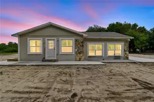 15628 Carlton Lake Rd, Wimauma, FL 33598 - Photo 1