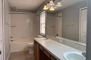 18169 Sandy Pointe Dr, Tampa, FL 33647 - Photo 32