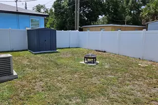 1946 15th Ave S, Saint Petersburg, FL 33705 - Photo 22