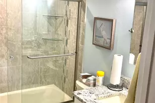 103 1st St E, Tierra Verde, FL 33715 - Photo 6