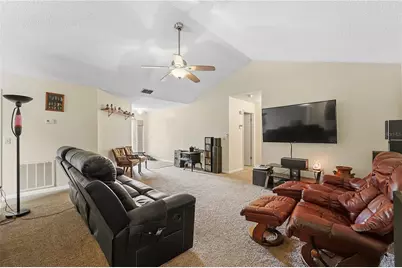 358 N Fork Place, Lakeland, FL 33809 - Photo 4