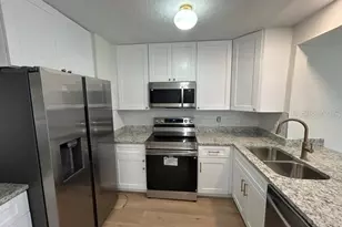 6617 27th Way N, Saint Petersburg, FL 33702 - Photo 8