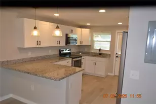 1131 S 70th St, Tampa, FL 33619 - Photo 2