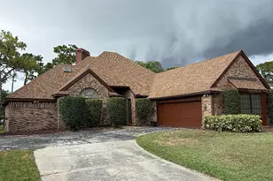 10484 Longwood Dr, Seminole, FL 33777 - Photo 2