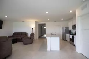 5062 Foxglove Cir, Lakeland, FL 33811 - Photo 8