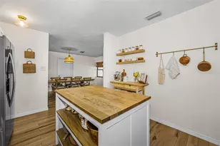 6710 32nd Ave N, Saint Petersburg, FL 33710 - Photo 14