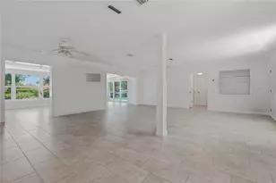 404 Laurel Ln, Palm Harbor, FL 34683 - Photo 18