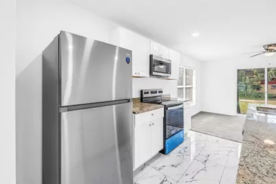 974 23rd Avenue S, Saint Petersburg, FL 33705 - Photo 18