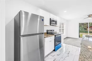 974 23rd Ave S, Saint Petersburg, FL 33705 - Photo 18